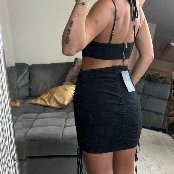 PLT Pretty Little Thing Black Brodiere Anglaise floral cutout dress - Picture 2 of 4